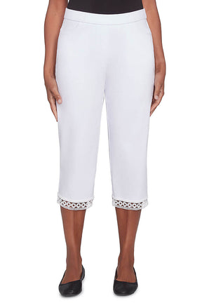 Dress Code Crochet Hem Capri Pant