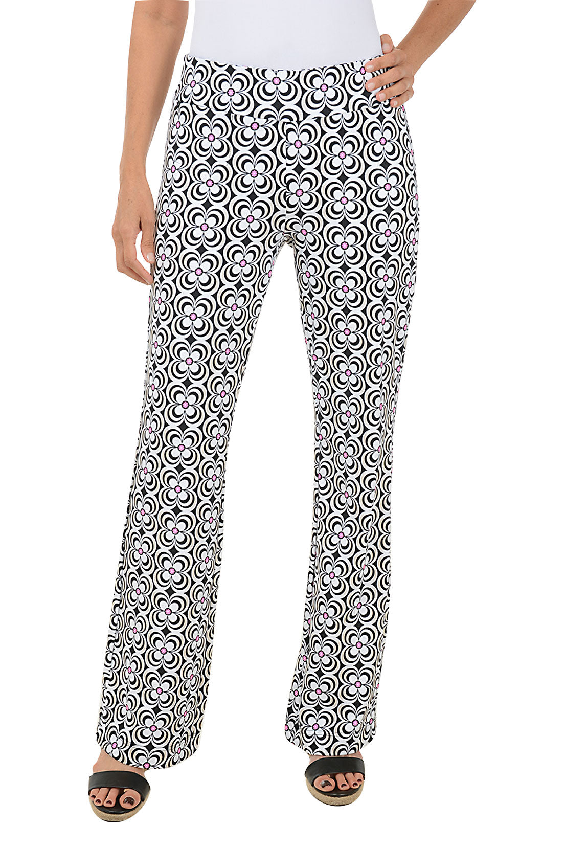 Black Optical Daisy UPF50+ Pull-On Pant