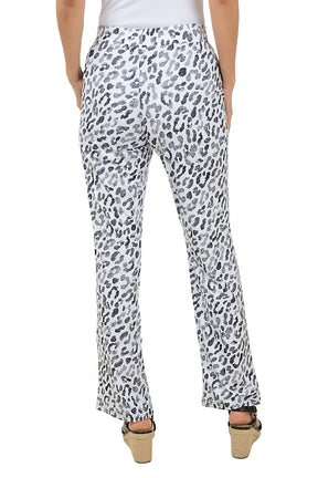 Kat Cherie Flared Pull-On Pant