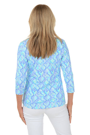 Blue Snake Hearts Classic UPF50+ V-Neck Top