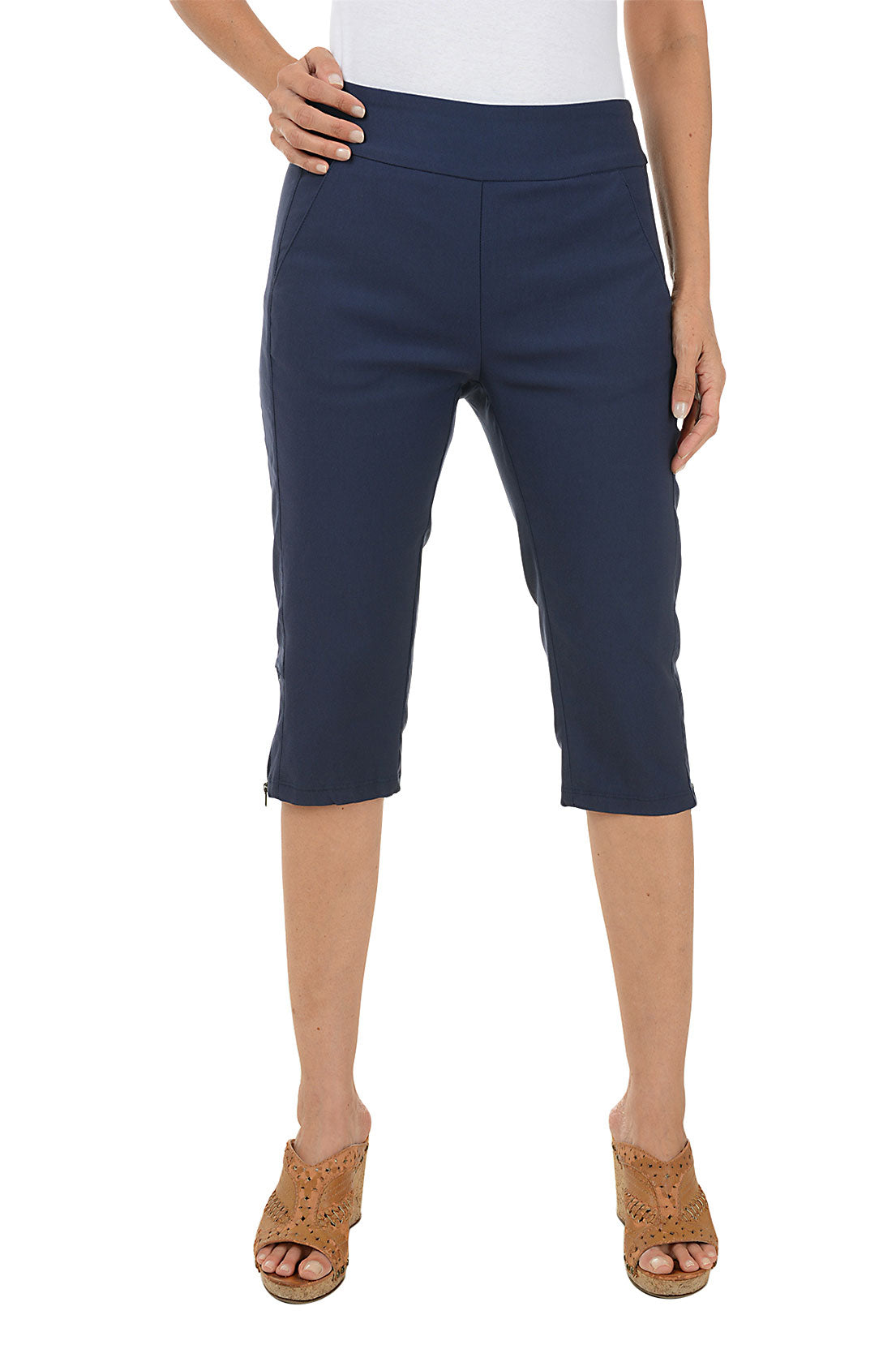 Zip Hem Pull-On Clamdigger Pant