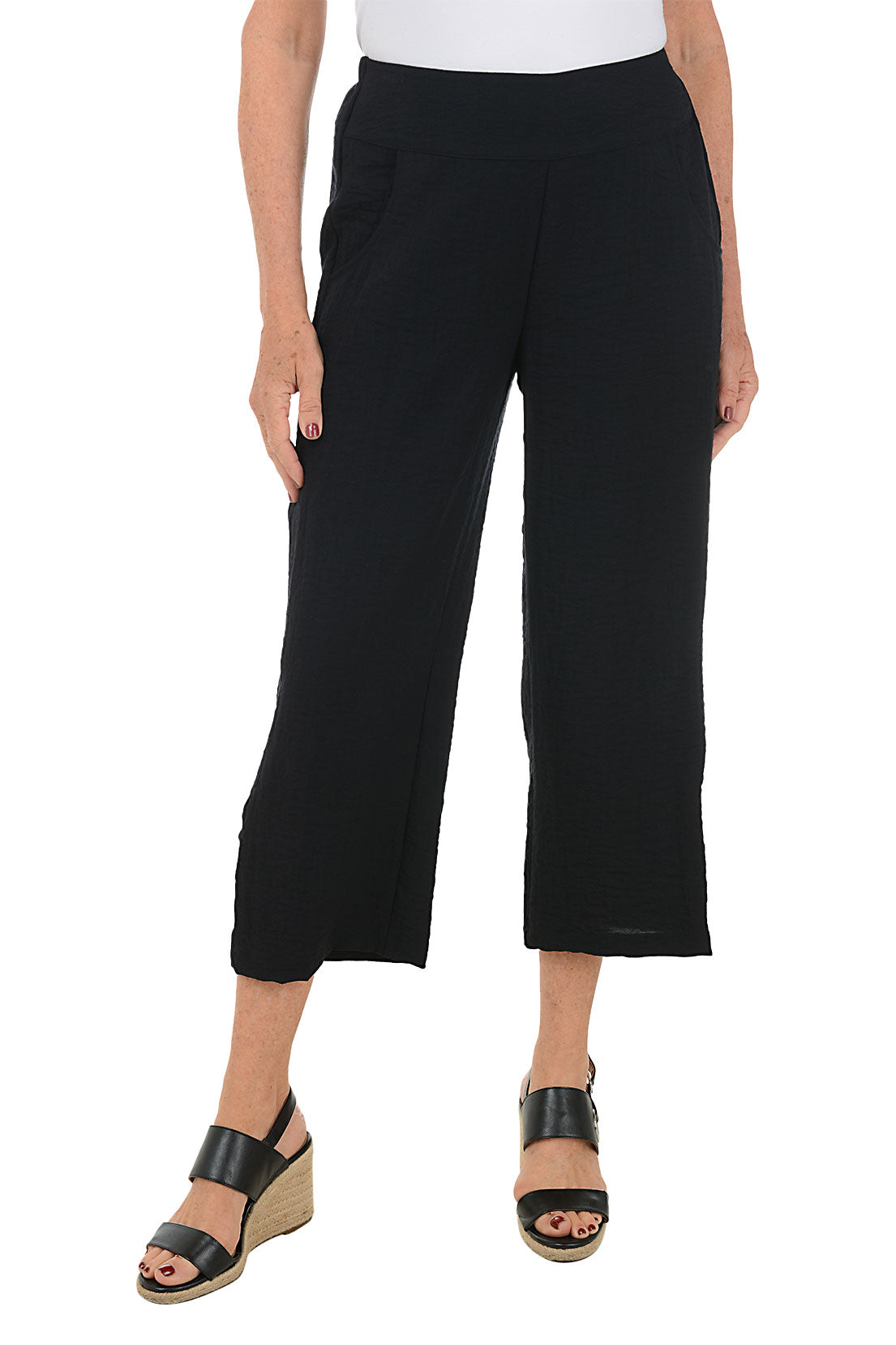 Crinkle Ruched Crop Pant