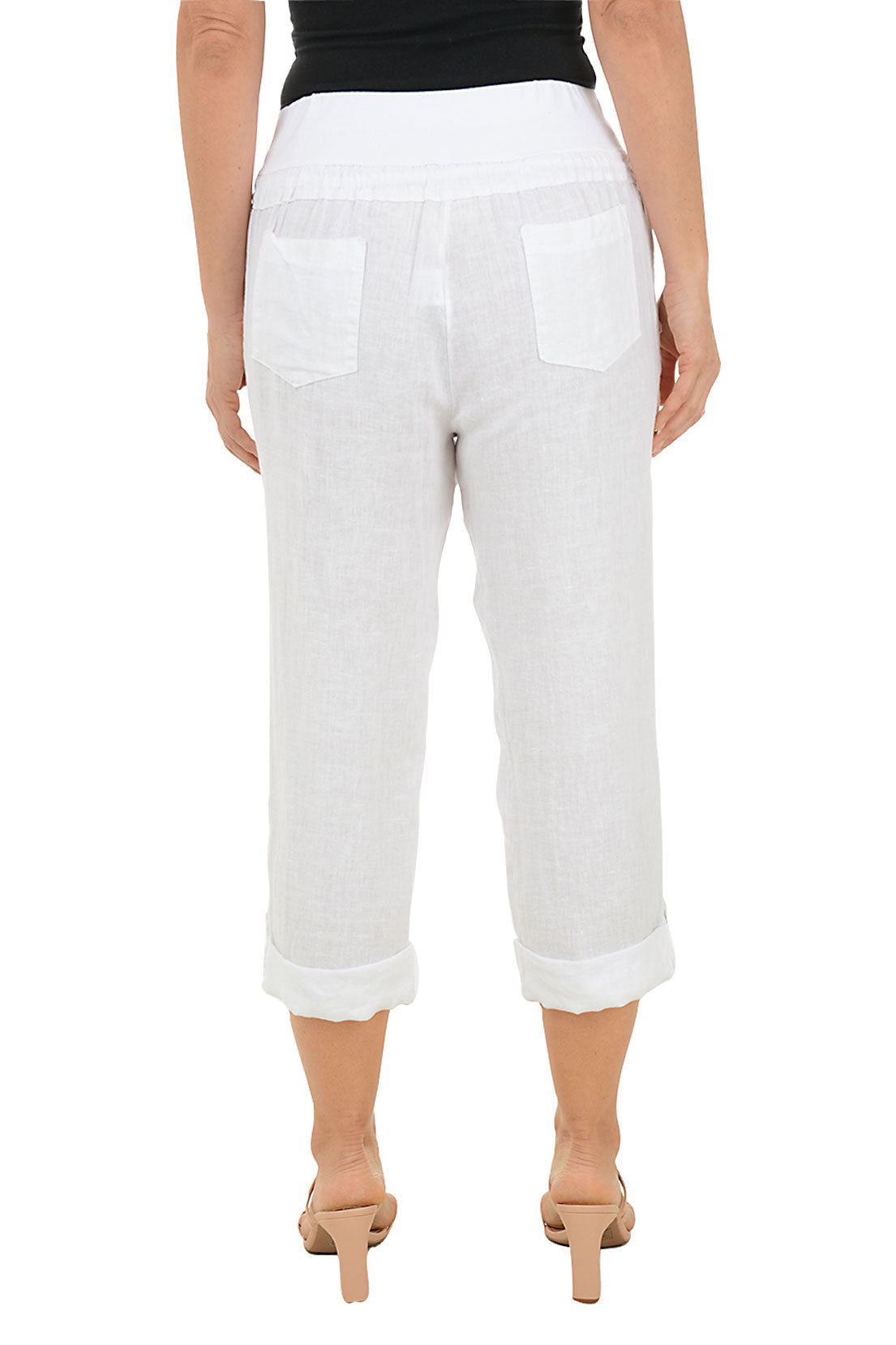 Linen Buttoned Roll Tab Capri Pant