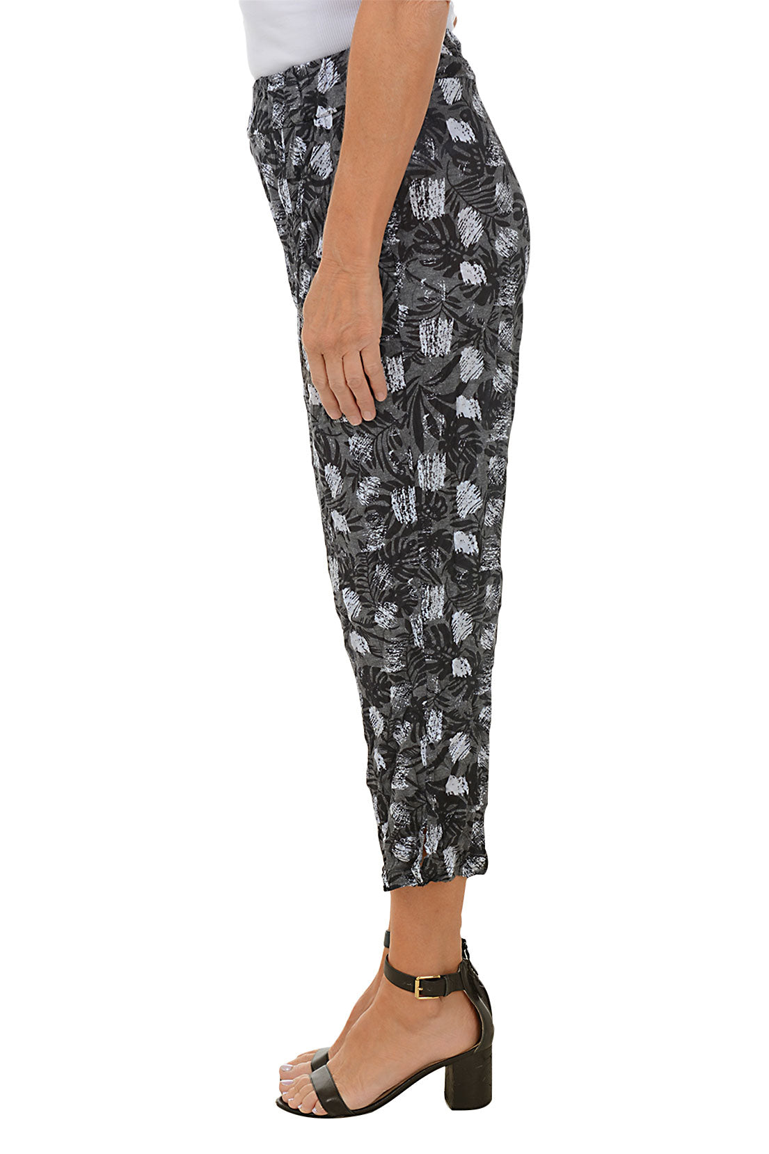 Sketched Dots Crinkle Cropped Palazzo Pant