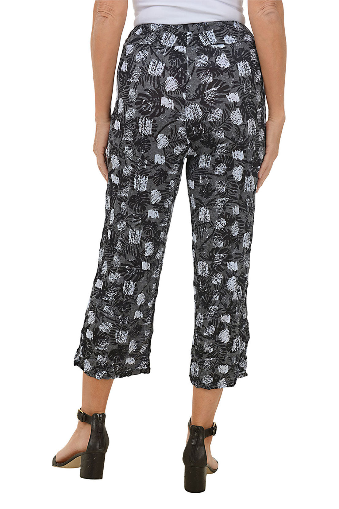 Sketched Dots Crinkle Cropped Palazzo Pant