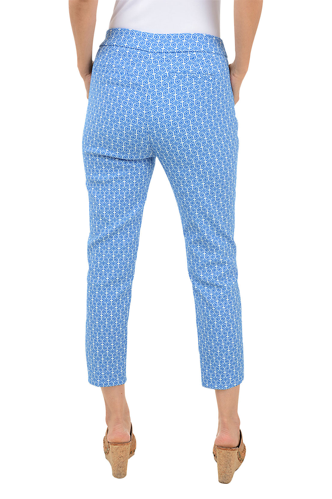 Jacquard Petals Pull-On Capri Pant