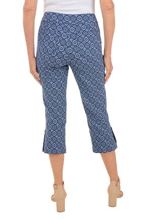 Riviera Medallion Bengaline Capri Pant