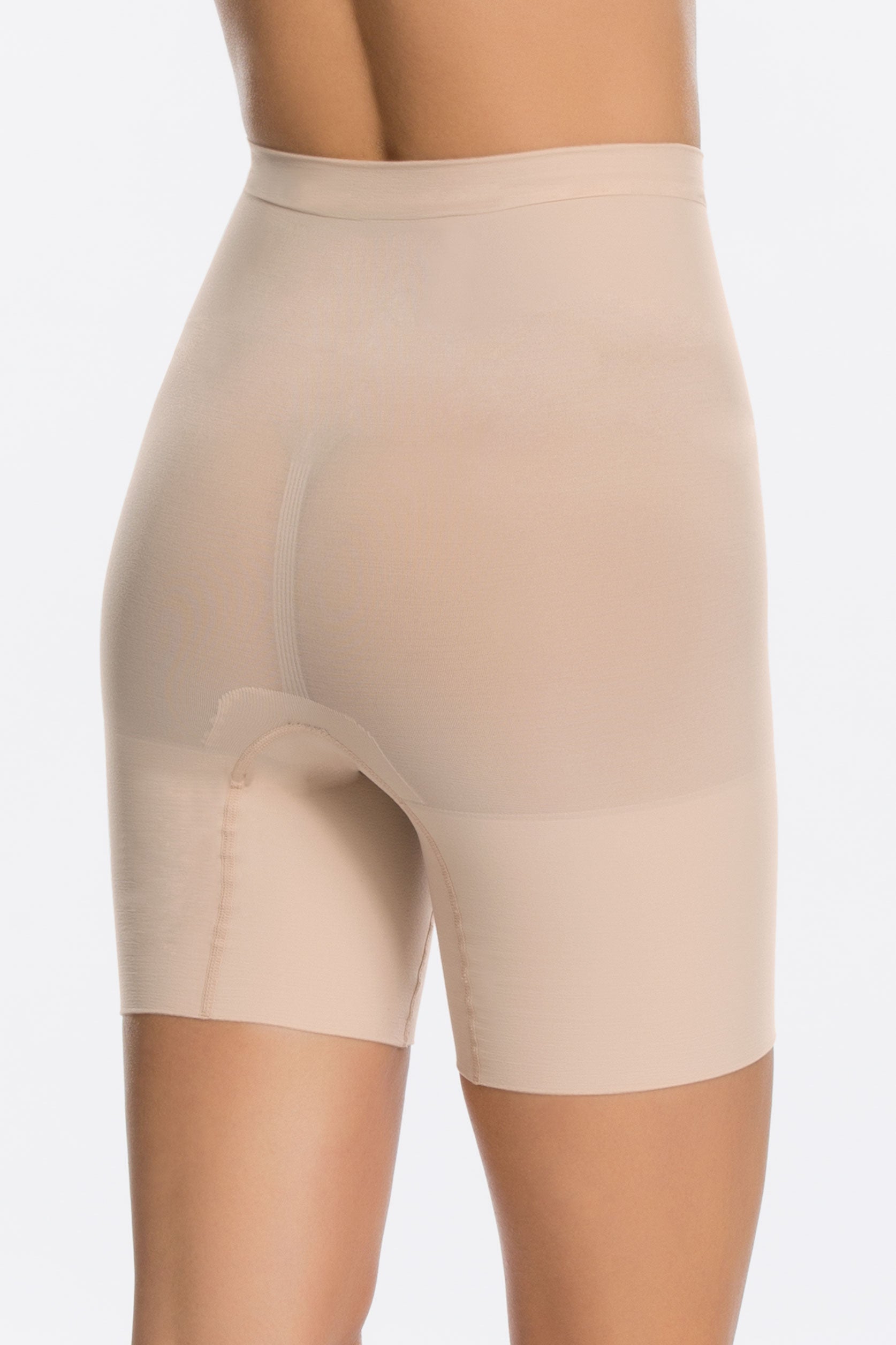 Spanx On-the-go 4 Shorts in White